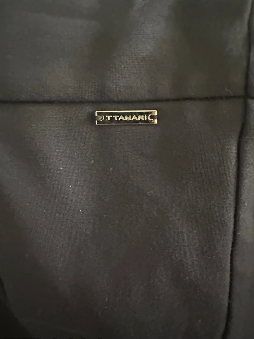 Tahari size small